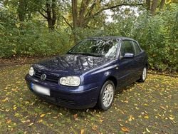 Blau Gebraucht 1999 VW Golf Cabriolet Cabrio | 1.600 € (Guter Preis)