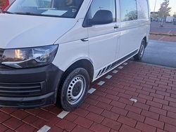 Weiß Gebraucht 2017 VW T6 Van | 12.000 € (Guter Preis)