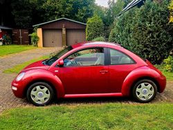 Rot Gebraucht 2002 VW Beetle Kleinwagen | 3.999 € (Fairer Preis)