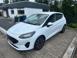 Weiß Gebraucht 2022 Ford Fiesta Titanium Kleinwagen | 13.950 € (Guter Preis)