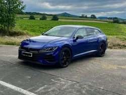 Blau Gebraucht 2023 VW Arteon R Kombi | 48.400 €