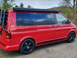 Rot Gebraucht 2012 VW T5 Edition Van | 32.990 €