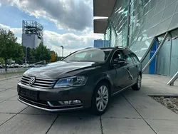 Schwarz Gebraucht 2012 VW Passat Highline Kombi | 5.990 € (Guter Preis)