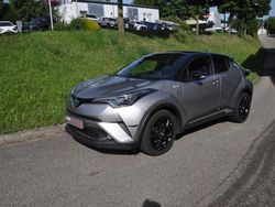Metalstreamgrau metallic / d Gebraucht 2018 Toyota C-HR Style SUV | 18.500 €
