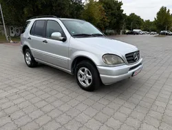Silber Gebraucht 2000 Mercedes ML270 SUV | 4.950 € (Fairer Preis)