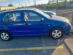 Blau Gebraucht 2002 Skoda Fabia Limousine | 820 € (Fairer Preis)