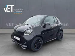 Schwarz Gebraucht 2020 Smart ForTwo Electric Drive Brabus Cabrio | 19.950 € (Teuer)