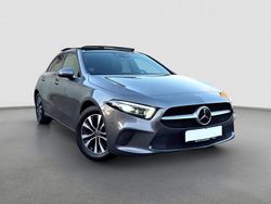 Grau Gebraucht 2021 Mercedes A200 Limousine | 24.889 € (Fairer Preis)