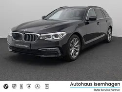 Saphirschwarz metallic475schwarz Gebraucht 2019 BMW 520 Luxury Line Limousine | 24.999 € (Guter Preis)