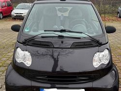 Schwarz Gebraucht 2004 Smart ForTwo Cabrio Pure Cabrio | 800 € (Guter Preis)