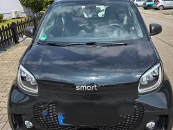 Schwarz Gebraucht 2023 Smart ForTwo Electric Drive Coupé | 10.999 € (Fairer Preis)
