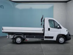 Weiß Gebraucht 2023 Citroën Jumper Van / Kleinbus | 32.849 €