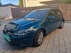 Grün Gebraucht 2017 VW Golf VII Trendline Limousine | 8.500 € (Guter Preis)