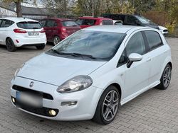 Weiß Gebraucht 2012 Fiat Grande Punto Kleinwagen | 2.150 € (Teuer)