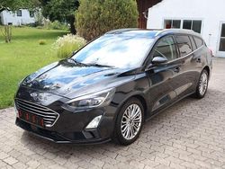 Schwarz Gebraucht 2020 Ford Focus Titanium Limousine | 8.590 € (Guter Preis)