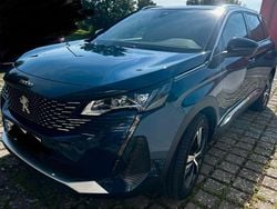 Blau Gebraucht 2024 Peugeot 5008 GTi Van / Kleinbus | 32.150 € (Fairer Preis)