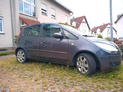 Violet Gebraucht 2005 Mitsubishi Colt Limousine | 2.300 € (Guter Preis)