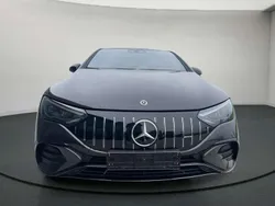 Graphitgrau Gebraucht 2023 Mercedes EQE AMG 43 AMG Limousine | 52.800 €
