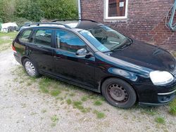 Schwarz Gebraucht 2009 VW Golf VI Kombi | 2.990 € (Etwas zu teuer)