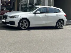Weiß Gebraucht 2020 BMW 118 Sport Line Kleinwagen | 16.000 € (Guter Preis)
