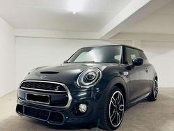 Grau Gebraucht 2019 Mini John Cooper Works Kleinwagen | 25.000 € (Fairer Preis)