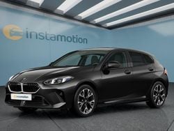 Schwarz Neu 2025 BMW 120 Kleinwagen | 46.949 €