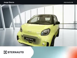Bodypanels in lime green Gebraucht 2022 Smart ForTwo Electric Drive Exclusive Coupé | 11.305 € (Superpreis)