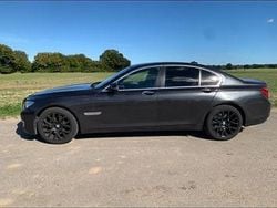 Schwarz Gebraucht 2012 BMW 730 Limousine | 14.900 € (Fairer Preis)