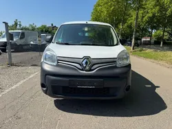 Weiß Gebraucht 2016 Renault Kangoo Van / Kleinbus | 7.999 € (Fairer Preis)