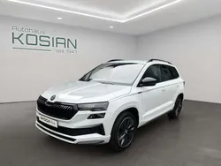 Weiß Gebraucht 2022 Skoda Karoq SportLine SUV | 28.590 € (Teuer)