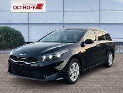 Black pearl Gebraucht 2025 Kia Ceed Comfort Kleinwagen | 22.949 € (Guter Preis)