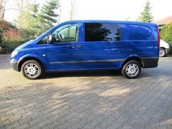 Blau Gebraucht 2009 Mercedes Vito Van / Kleinbus | 9.199 € (Teuer)