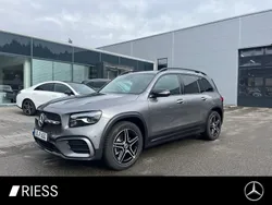Grau Gebraucht 2024 Mercedes GLB200 Night SUV | 47.400 € (Fairer Preis)