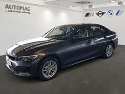 Grau Gebraucht 2021 BMW 330e Sport Line Limousine | 28.980 € (Guter Preis)