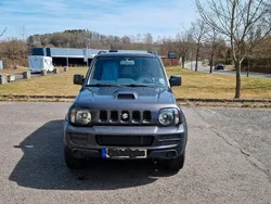 Grau Gebraucht 2009 Suzuki Jimny SUV | 4.999 € (Fairer Preis)