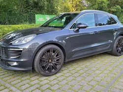 Schwarz Gebraucht 2016 Porsche Macan SUV | 35.900 €