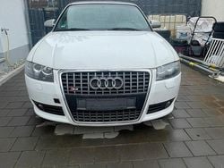 Weiß Gebraucht 2002 Audi A4 Cabriolet Cabrio | 1.450 €