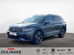 Grau Gebraucht 2024 VW Tiguan Allspace R-line SUV | 39.495 € (Superpreis)