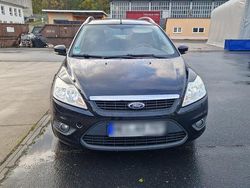 Schwarz Gebraucht 2009 Ford Focus Kombi | 1.550 € (Guter Preis)