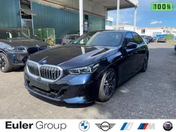 Schwarz Gebraucht 2023 BMW i5 M Sport Limousine | 53.833 € (Guter Preis)