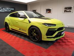 Grün Gebraucht 2021 Lamborghini Urus SUV | 349.999 €