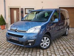 Blau Gebraucht 2018 Citroën Berlingo SELECTION Van / Kleinbus | 14.890 € (Teuer)
