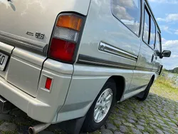 Silber Gebraucht 1994 Mitsubishi L300 Van / Kleinbus | 17.500 €
