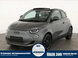 Grau Gebraucht 2022 Fiat 500e La Prima Cabrio | 19.995 € (Guter Preis)