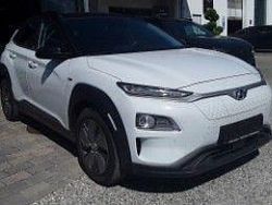 Weiß Gebraucht 2021 Hyundai Kona Premium SUV | 20.500 € (Guter Preis)