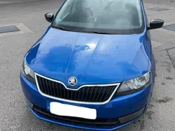 Blau Gebraucht 2014 Skoda Rapid Active Limousine | 9.500 € (Etwas zu teuer)