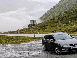 Grau Gebraucht 2015 Seat Leon ST FR Kombi | 13.500 € (Fairer Preis)