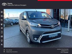 Grau Gebraucht 2022 Toyota Proace Van / Kleinbus | 31.890 € (Etwas zu teuer)