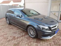 Grau Gebraucht 2015 Mercedes CLS400 Shooting Brake AMG Kombi | 29.500 €
