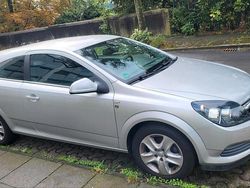 Silber Gebraucht 2010 Opel Astra GTC Edition Coupé | 4.900 € (Etwas zu teuer)